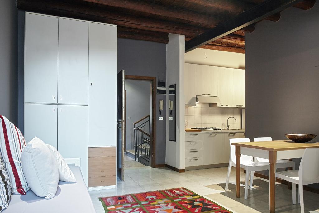 L'Ospite Appartamenti Vérone Extérieur photo