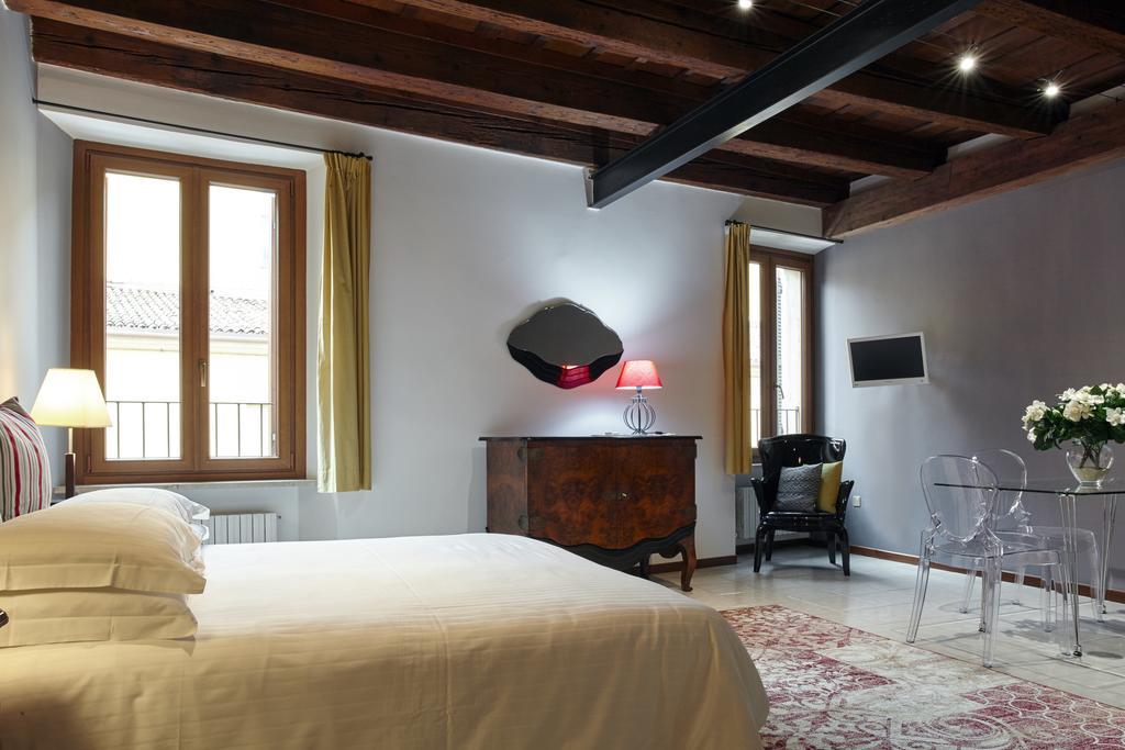 L'Ospite Appartamenti Vérone Extérieur photo
