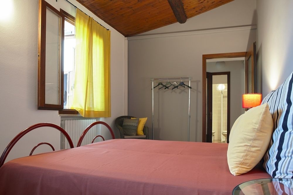 L'Ospite Appartamenti Vérone Extérieur photo